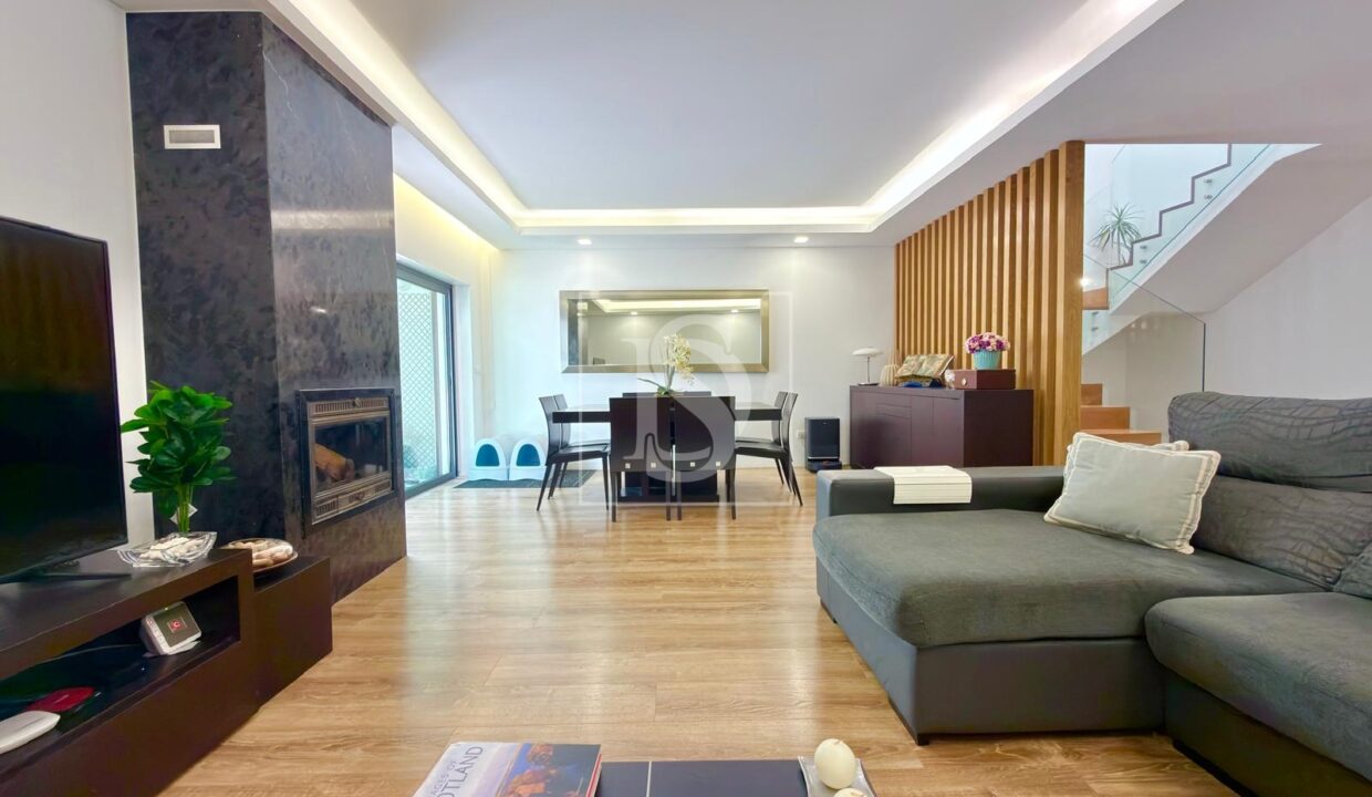 6bed6d63fd0b8e30fb5c9b86320c99fb