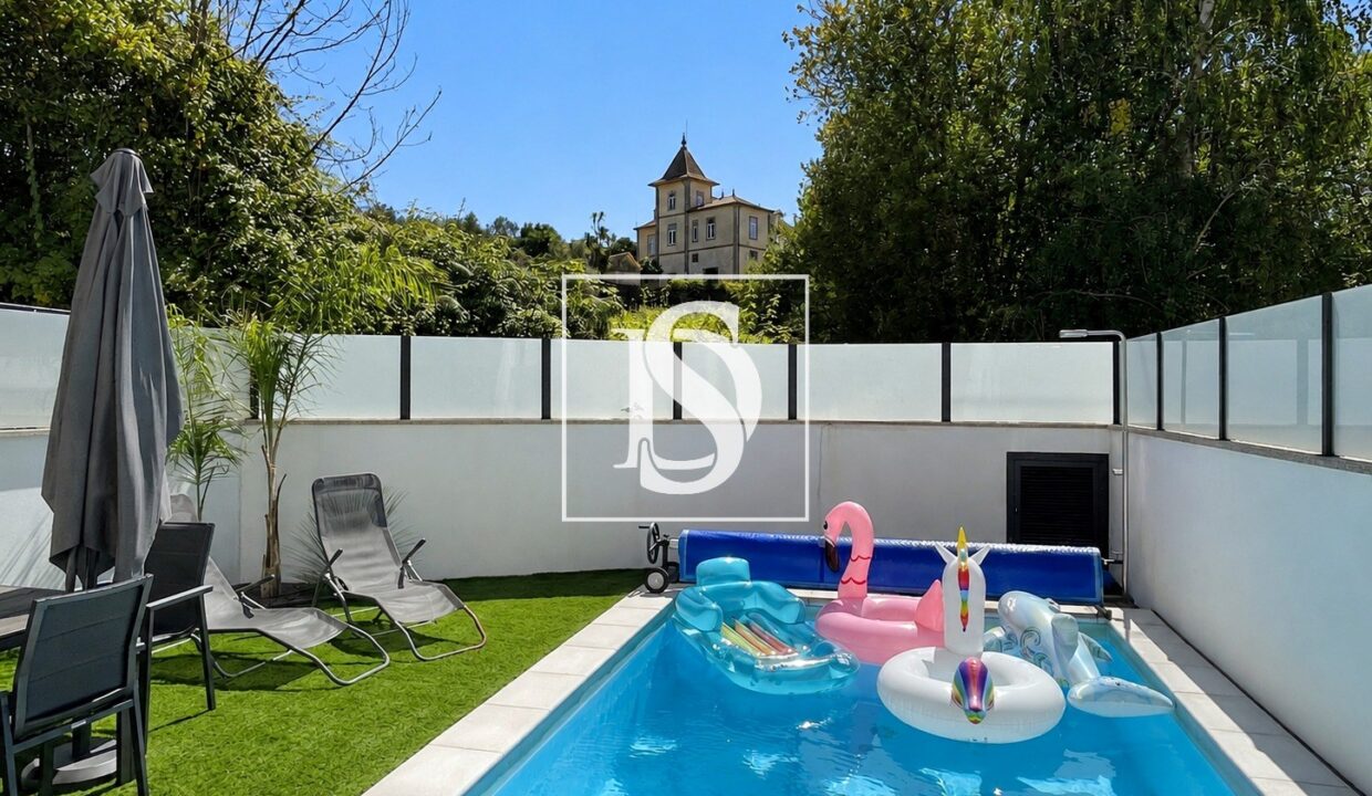 df37730a03e860d91f2420c9e1326130